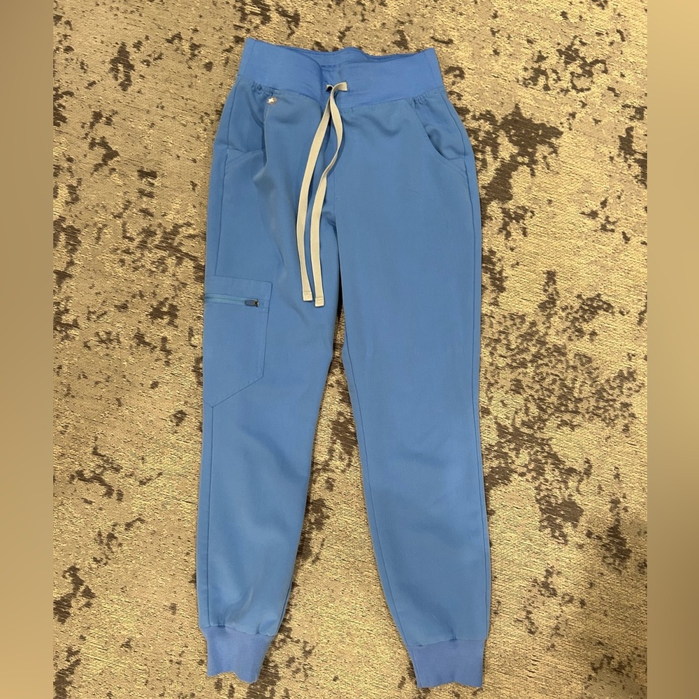 FIGS women's Ceil Blue Zamora™Petite Jogger Scrub Pants - XXS - Petite